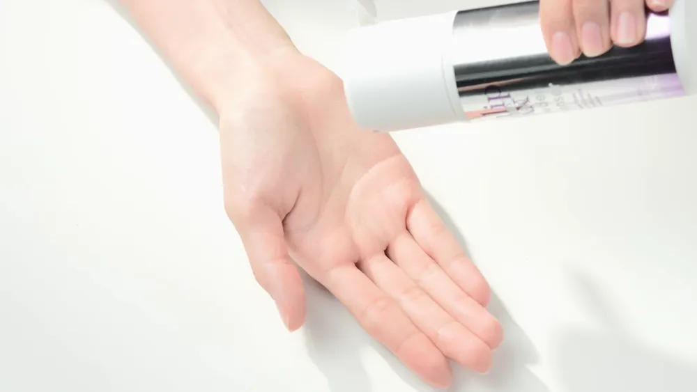Текстура энзимной пудры APOTHE TulipRx PDRN Powder Cleanser