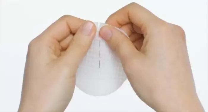 Как пользоваться педом Celimax Ji Woo Gae Cica BHA Blemish Toner Pad