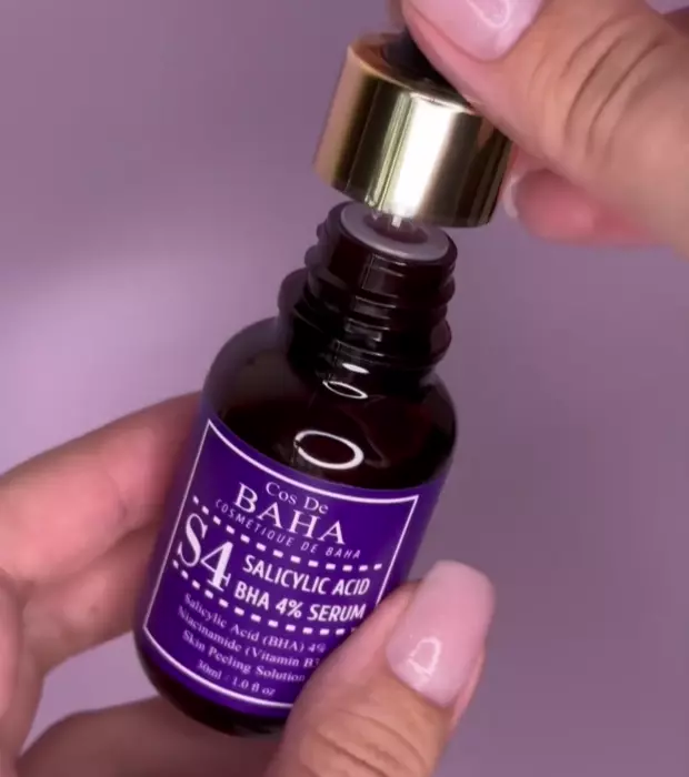 Текстура сыворотки с салициловой кислотой Cos De Baha S4 Salicylic Acid BHA 4% Serum