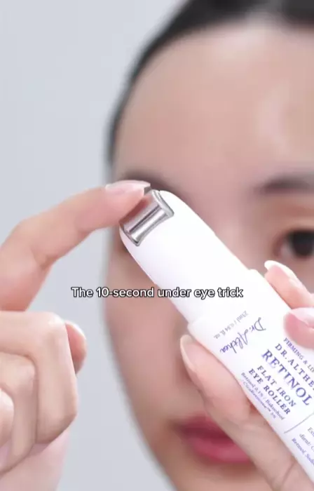 Крем под глаза с ретинолом Dr. Althea Retinol Flat Iron Eye Roller