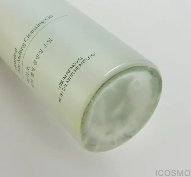 Осадок на дне гидрофильного масла Fraijour Heartleaf Pore Melting Cleansing Oil