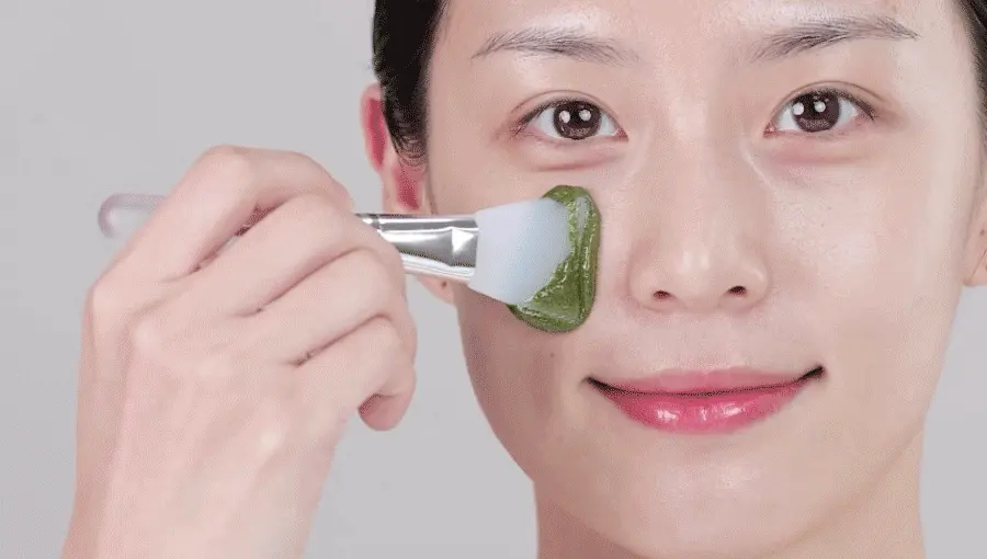 Текстура детокс-маски Medi peel Herbal Peel Tox PRO
