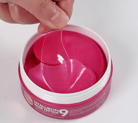 Текстура патчей Medi Peel Hyaluron Rose Peptide 9 Ampoule Eye Patch