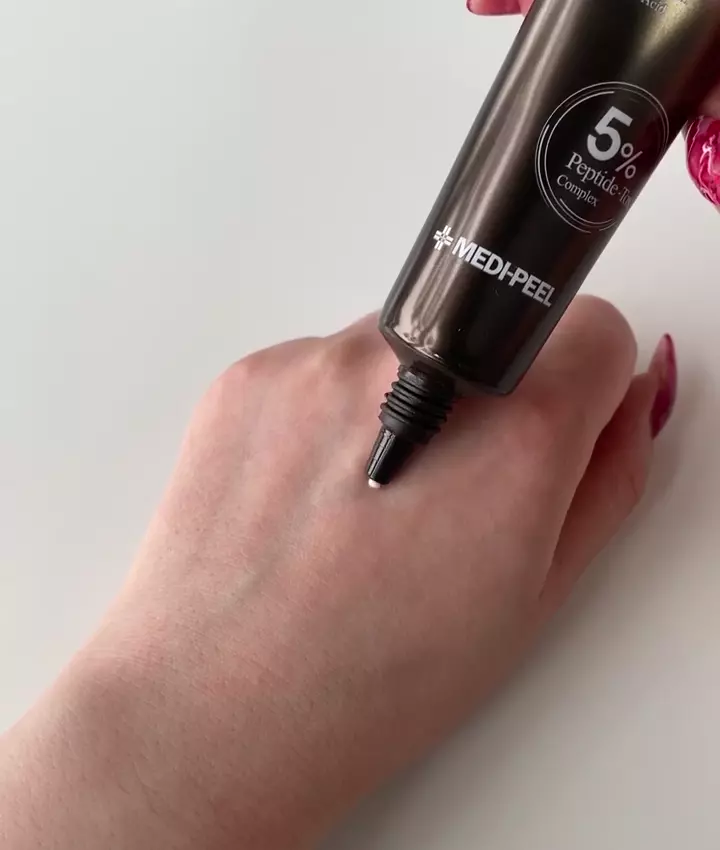 Текстура крема Medi peel Peptide-Tox Bor Eye Cream